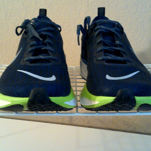NIKE ZOOMX INVINCIBLE RUN FLYKNIT 3 \